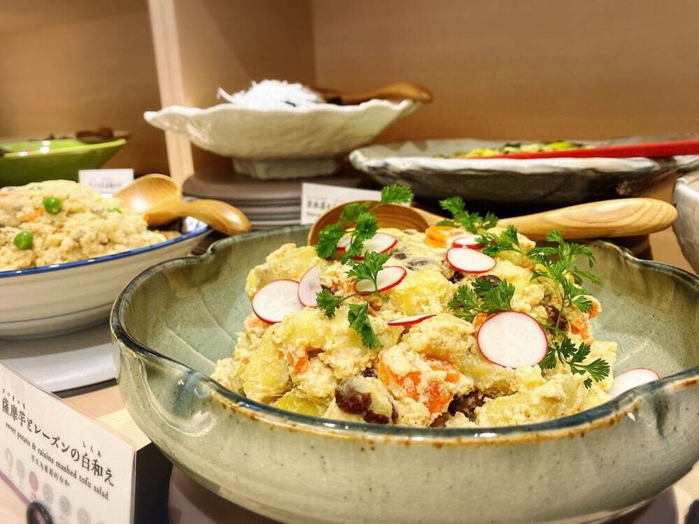朝食