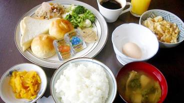 朝食ビュッフェ / 3