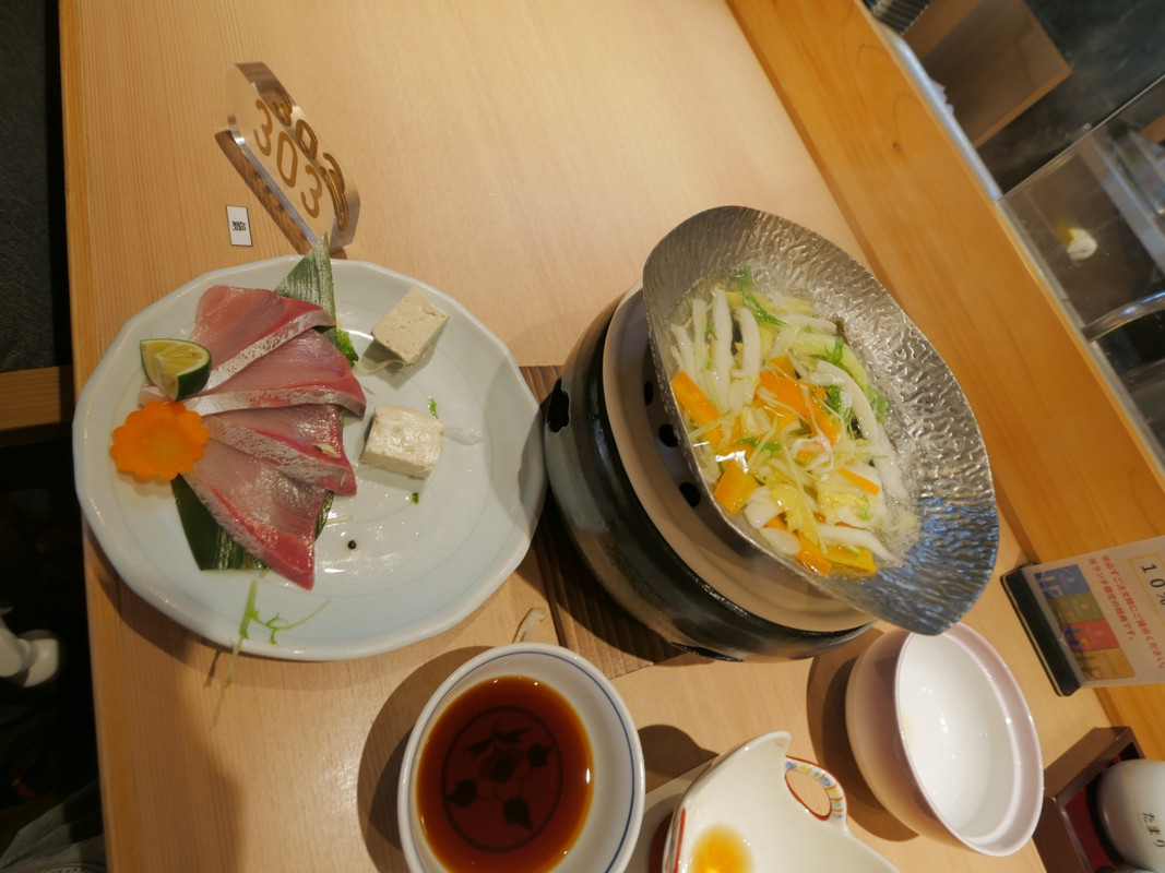 カツオのたたき以上に絶品だった、鍋御膳コースのブリしゃぶ鍋。