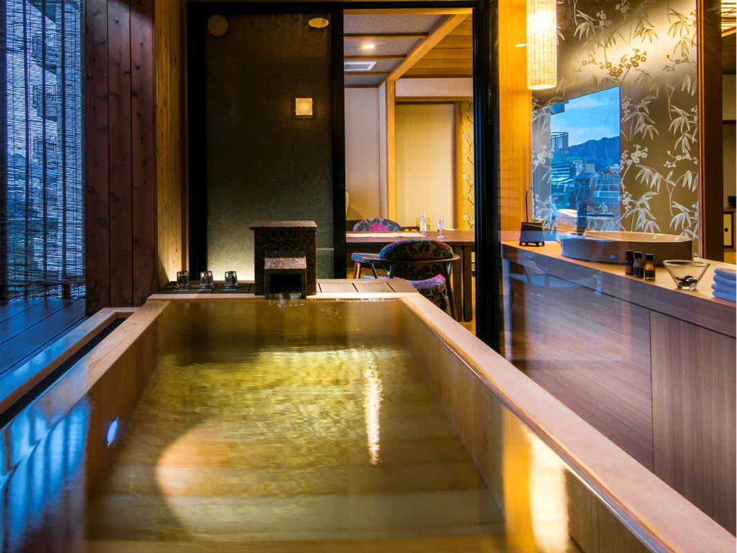 山水雪月華の露天風呂