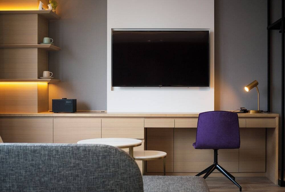 全室4K対応49インチTVを設置