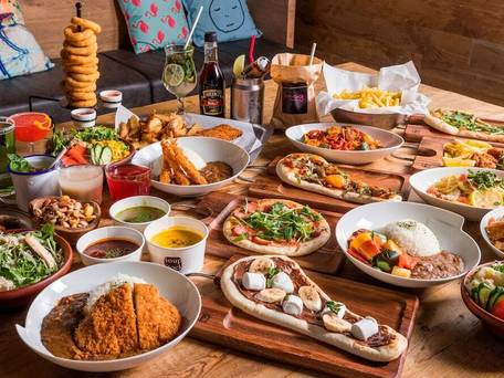 モクシー大阪本町 / 4