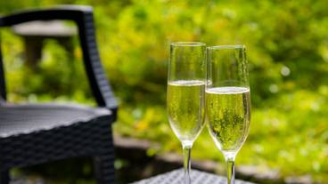 ウェルカムドリンクのシャンパン / 2