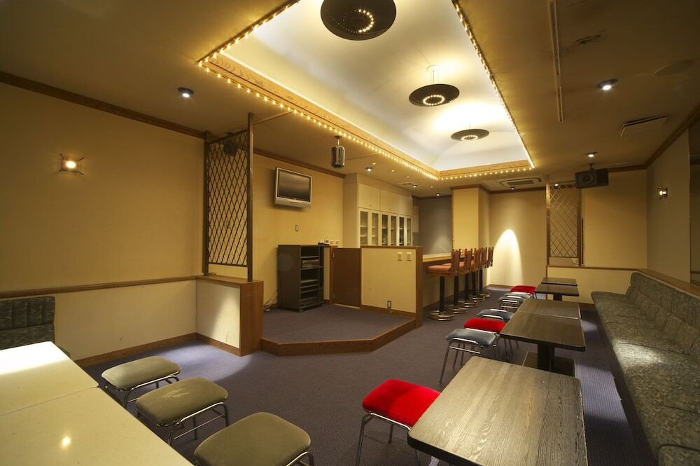 カラオケ ルーム