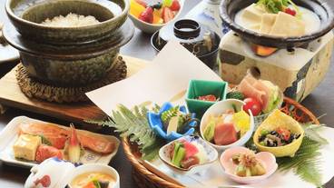 食事・飲み物 / 11