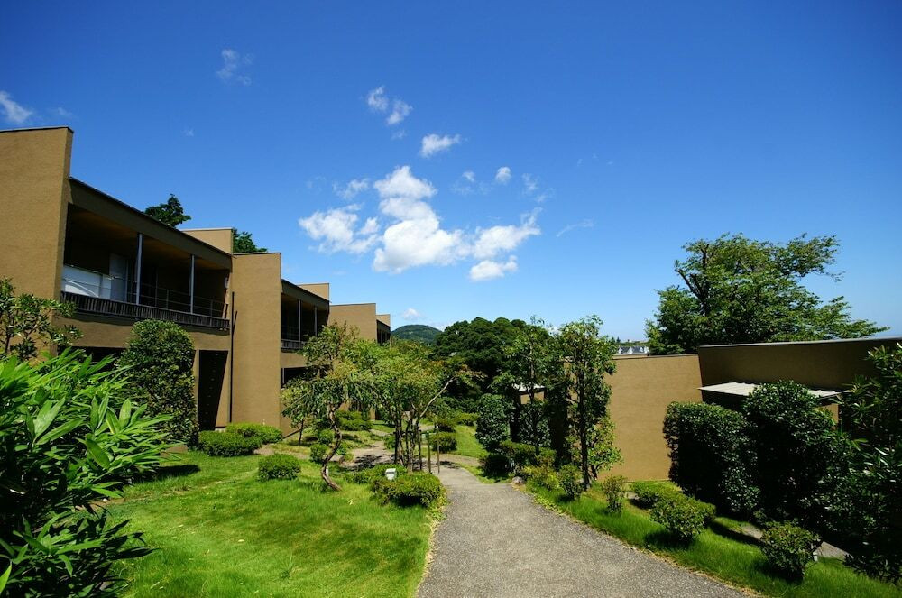 源泉と離れのお宿 月(ゲンセントハナレノオヤド ツキ) / 1