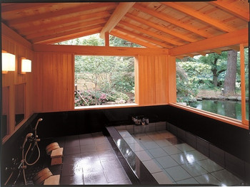 駅近で温泉・会席料理付き！特別なグランピングを満喫4259864