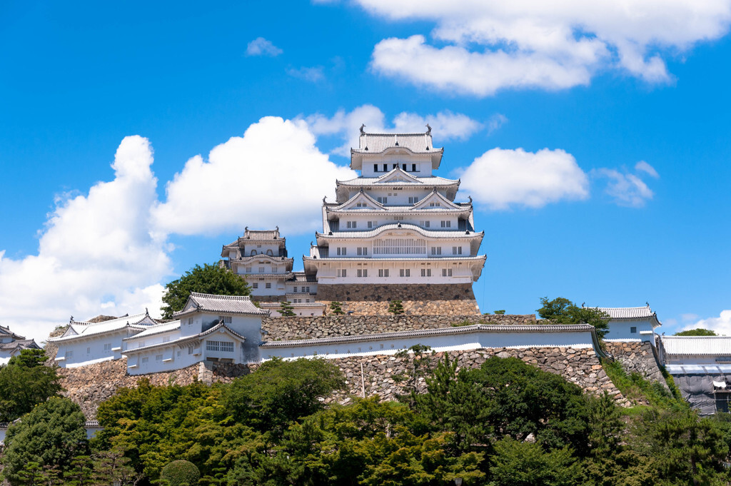 女子一人旅をするなら落ち着いて過ごせる「姫路」へ4023067