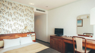 ダブルルーム (1 名様利用)