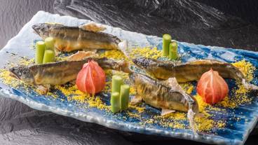 夕食一例 鮎の塩焼き / 4