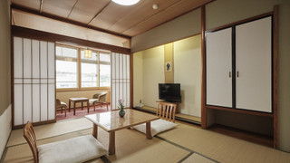 [禁煙] 6畳和室 海側 (東向)