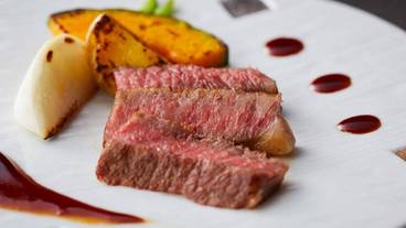 食事・飲み物 / 15