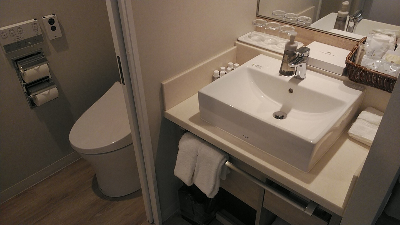 MIKIMOTOのシャンプー類にバスソルトで快適です