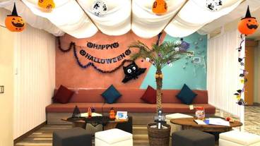 ロビー応接スペース / 8