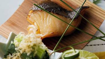 食事・飲み物 / 10