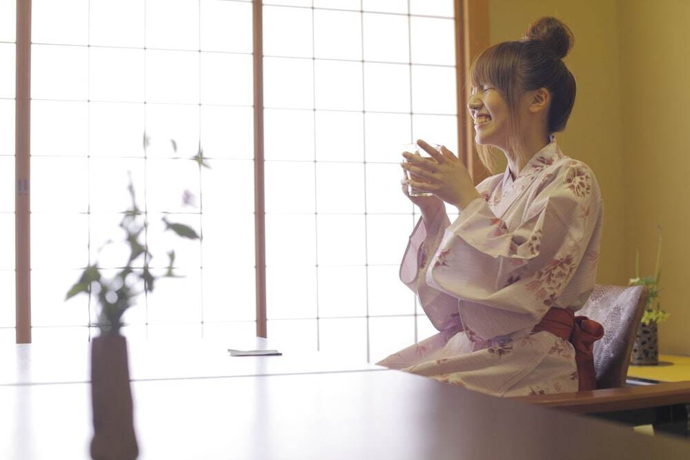 客室内のダイニングエリア