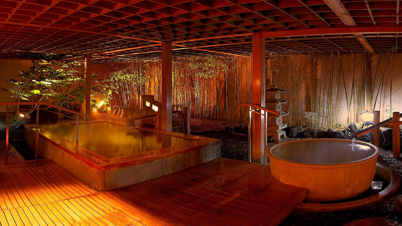 四季の恵みや庭園露天風呂に癒される4237986