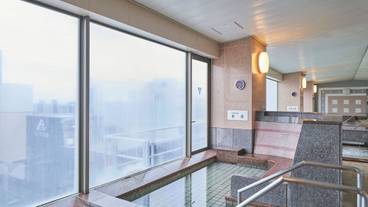 施設内の設備 / 15