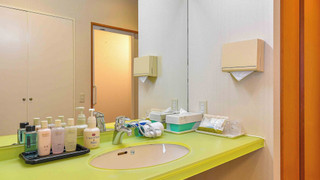 【ユニバーサルルーム】ツイン［15.6平米］禁煙