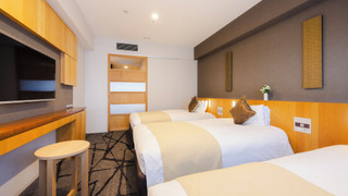 トリプル 素泊まり 禁煙