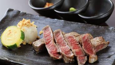 食事・飲み物 / 16