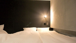 デラックス スタジオ ベッド (複数台) 禁煙 簡易キッチン (8 pax)