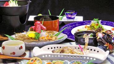 食事・飲み物 / 2