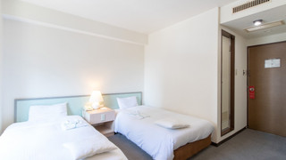 ツインルーム 喫煙可