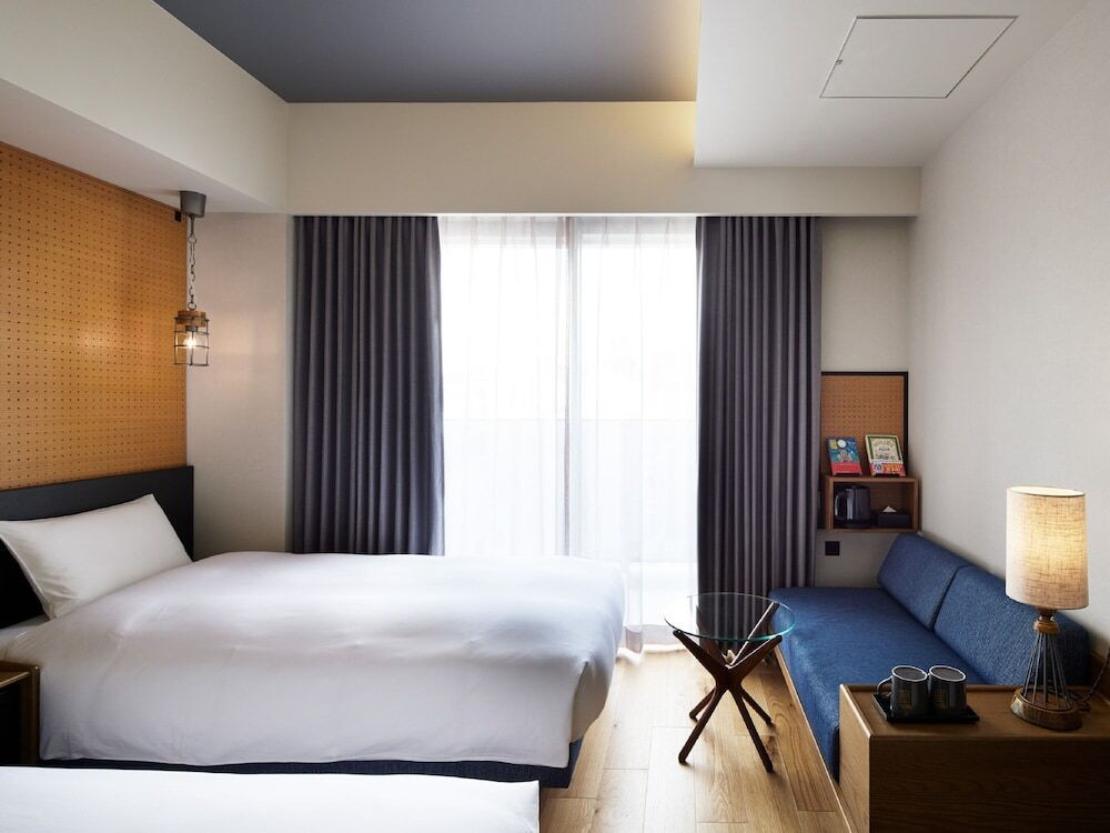 24時間、本が読み放題♪本と旅するおしゃれホテル4376033