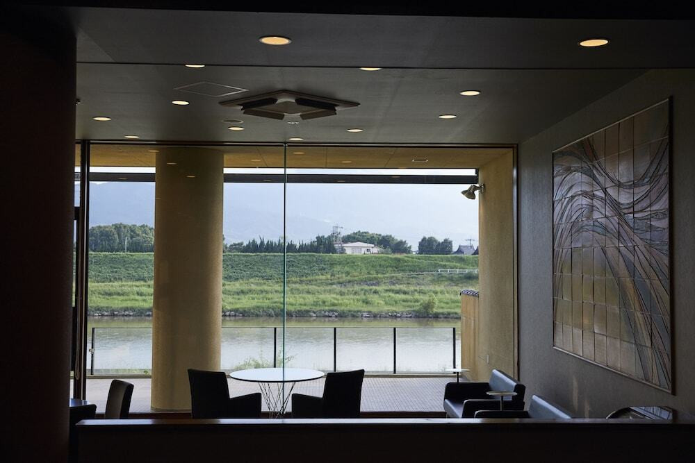 美しい筑後川を望むお宿で特別なひとときを4070896