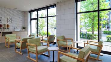 ロビーラウンジ / 8