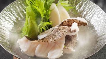 食事・飲み物 / 3