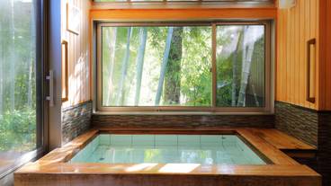 帰天の湯の内風呂 / 1