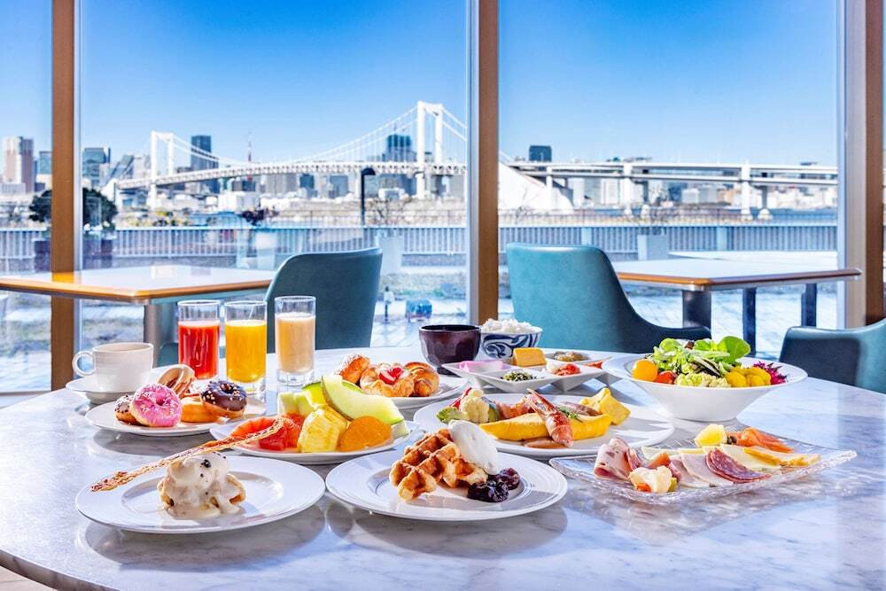 レストラン