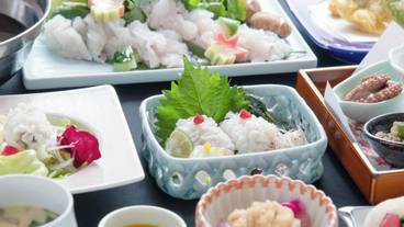 食事・飲み物 / 2