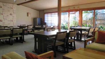 ロビー応接スペース / 2