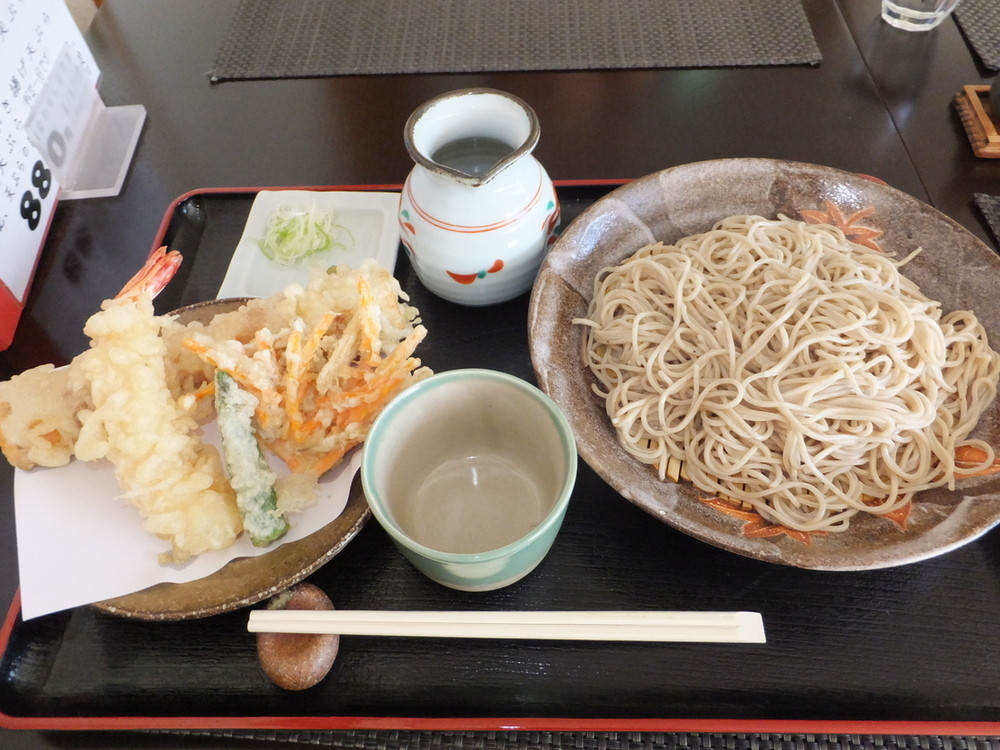 「花見月」料理 741010 １日１０食限定　トクトク天麩羅ランチ　二八蕎麦　８８０円　【　２０１４年６月　】　