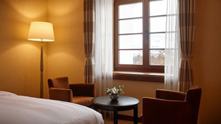 【ロッジ棟】コーナースイート(ベッド2台)