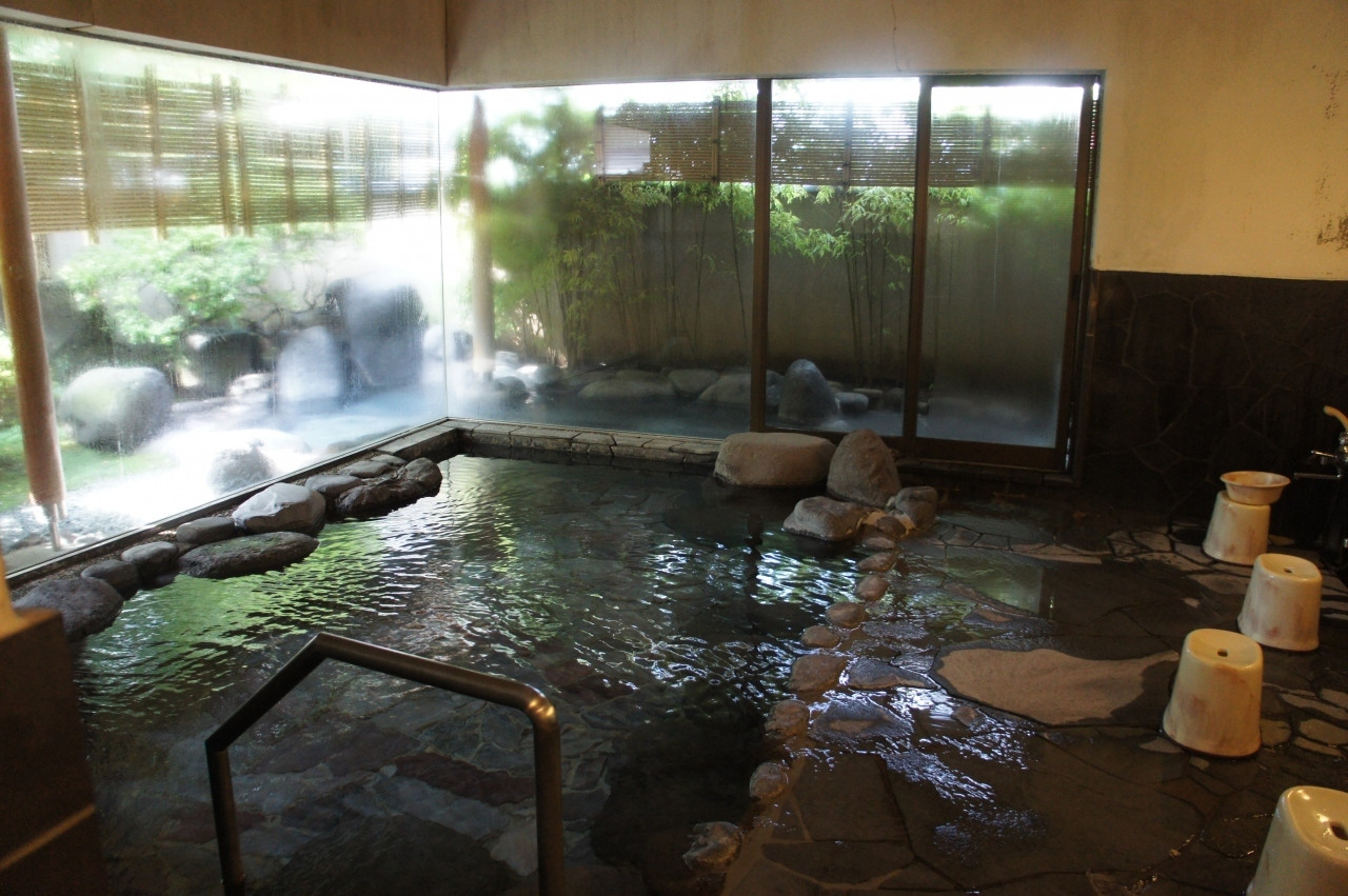 部屋食もあり。昔ながらの落ち着ける素朴な宿4575405