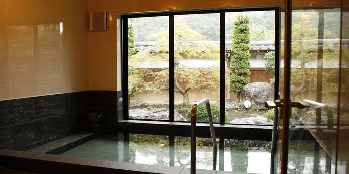 二百年の農家屋敷 宮本家(埼玉県 旅館) / 1