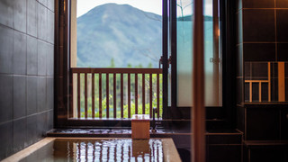 本館特別スイート温泉付き 琥珀 禁煙