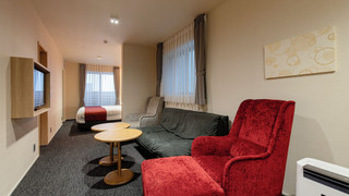 スタンダードツインルーム（2人用ソファベッド付き)