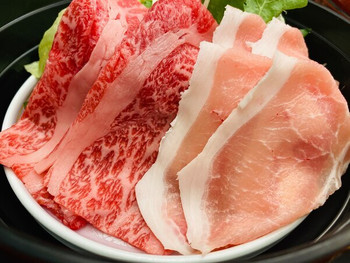 スタイリッシュな天童木工の家具と温泉を楽しむ4012427