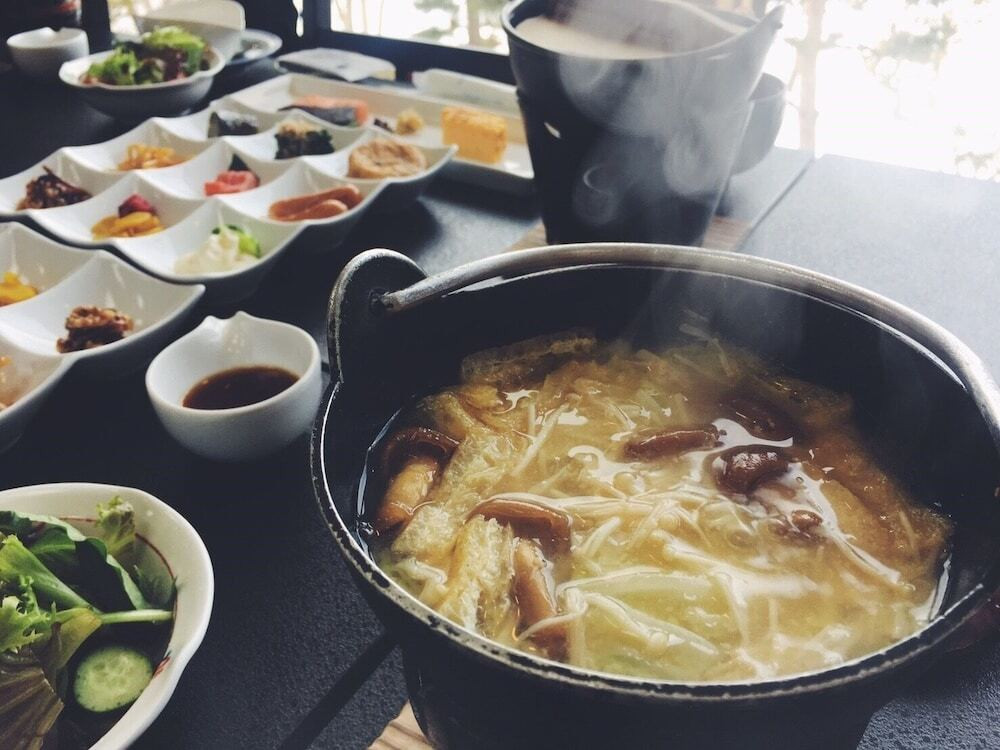 朝食