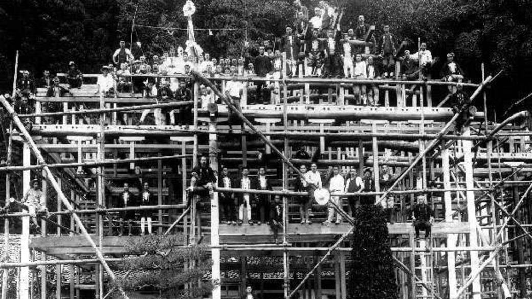 「斉月楼」建設中の貴重な写真 / 5