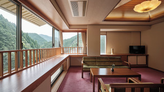 [禁煙] 特別和洋室（桐の間）