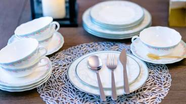 客室内のダイニングエリア / 27