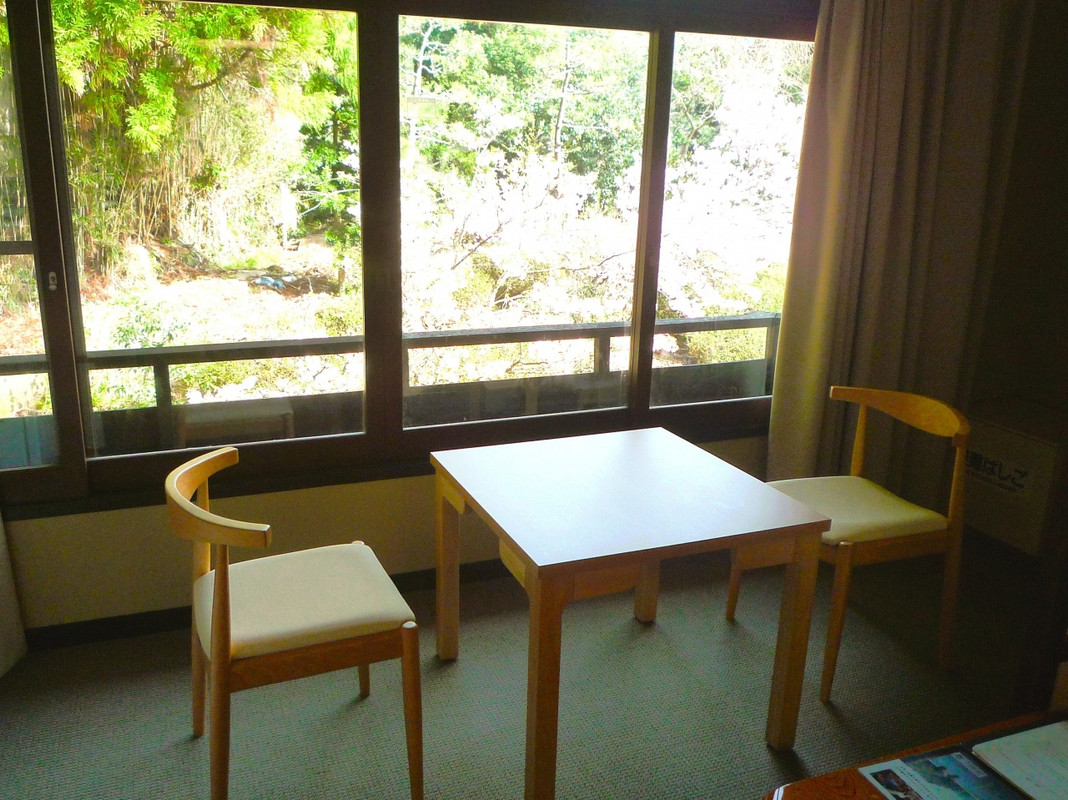 踏み台の応接セット