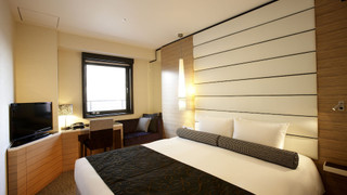 スーペリアダブル:禁煙 (ベッド幅180 cm) (0-11歳 食事・布団なし)