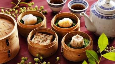 食事・飲み物 / 35